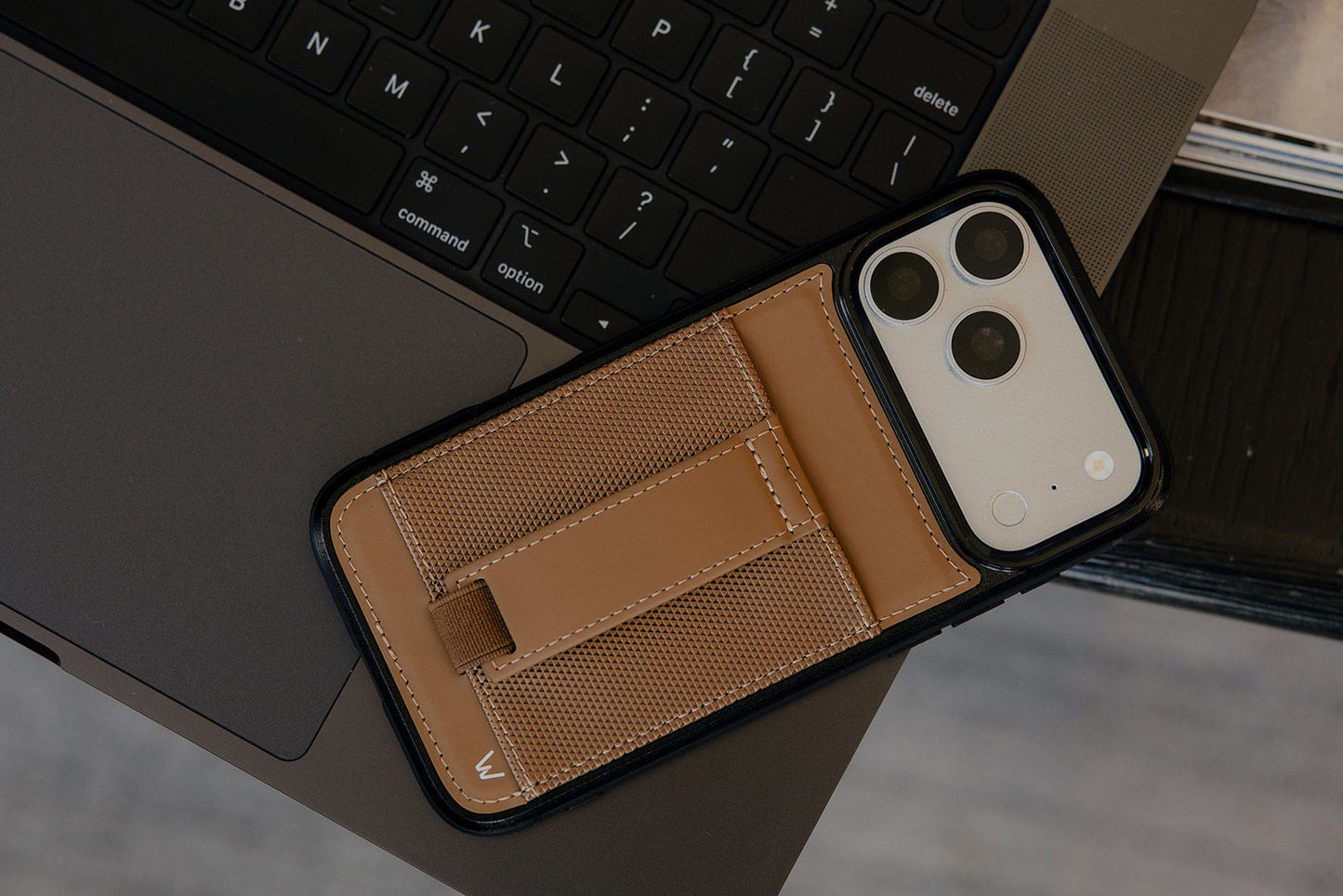 Camel Elite Original Case